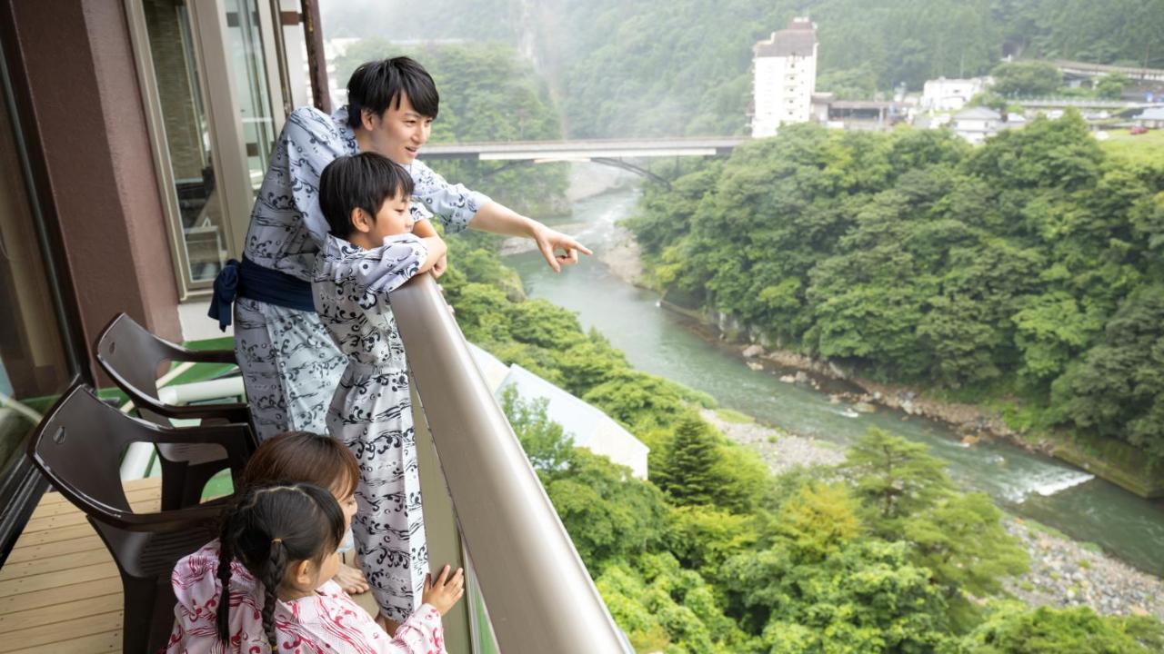 Kinugawa Hotel Mikazuki Nikko Bagian luar foto